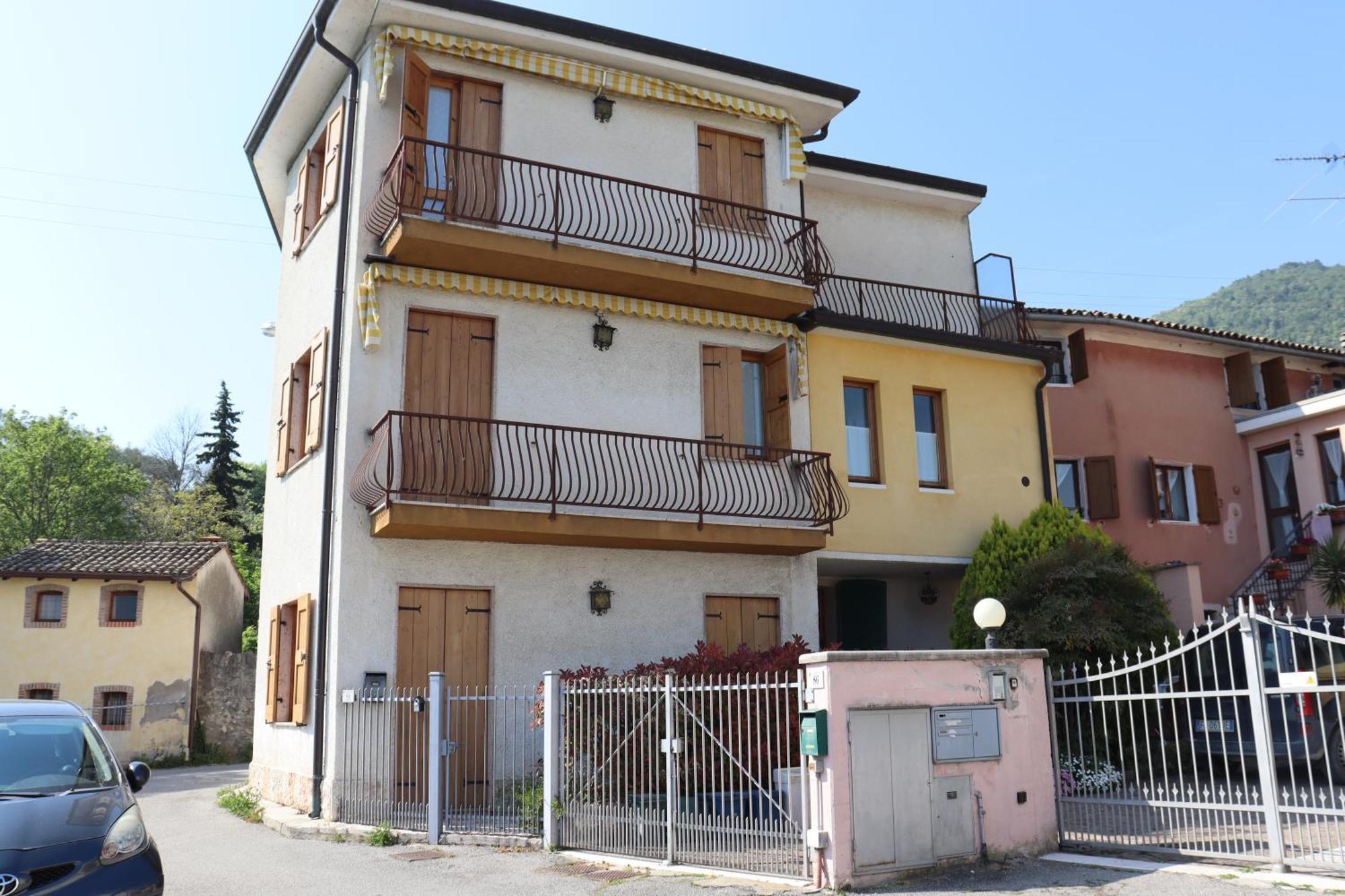 Monika Holiday 88 Astro Sul Garda Costermano Luaran gambar